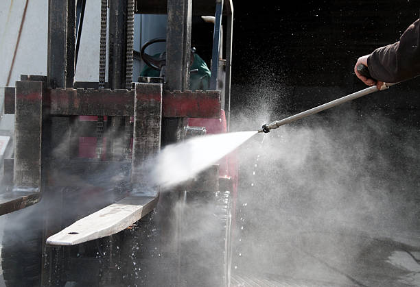 Best Building Exterior Washing  in Oakdale, CA